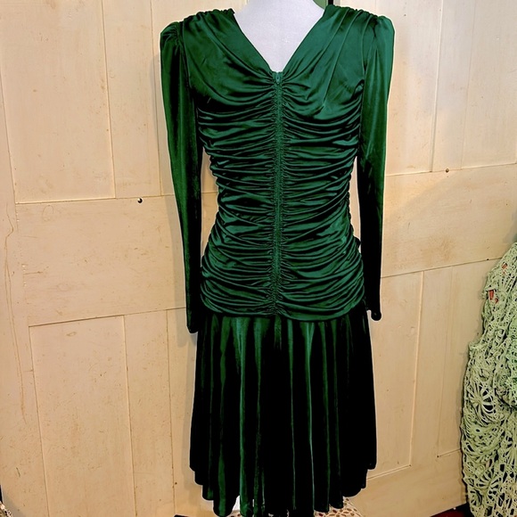 EC Vintage Filigree Heavily Rucked 80s Cocktail Dress Retro Mobwife Elegant Y2K - Picture 6 of 8